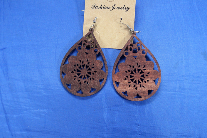 Brinco Flor de Lotus Gota 02